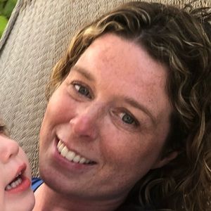 Meet your Posher, Caitlin